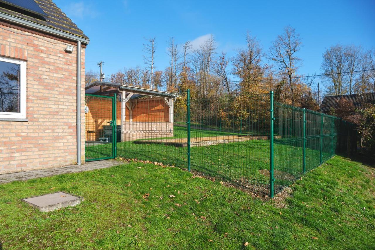 Villa Du bonheur met Sauna en Jacuzzi Somme-Leuze Exterior foto